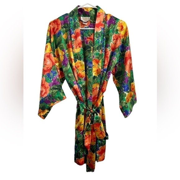 Victoria's Secret Other - Vintage Victoria’s Secret Gold Label Floral Robe Size XS Silky